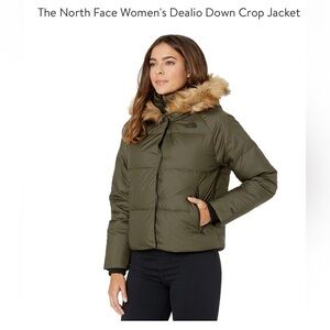 The North Face Womens Dealio 550 Hooded Down Crop Puffer Jacket Green XL